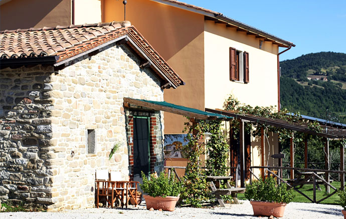 agriturismo in Umbria con piscina d'acqua salata